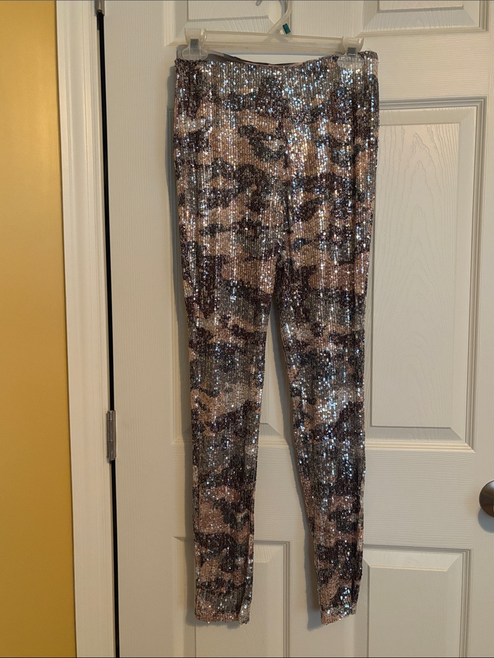 VENUS Sequin Camo Skinny Pants in Silver and Brown